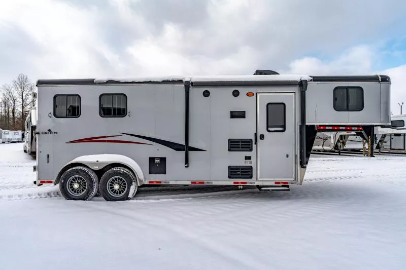 used Horse Trailers Bison Trailers  for sale, in North Jackson, OH Thumbnail 5
