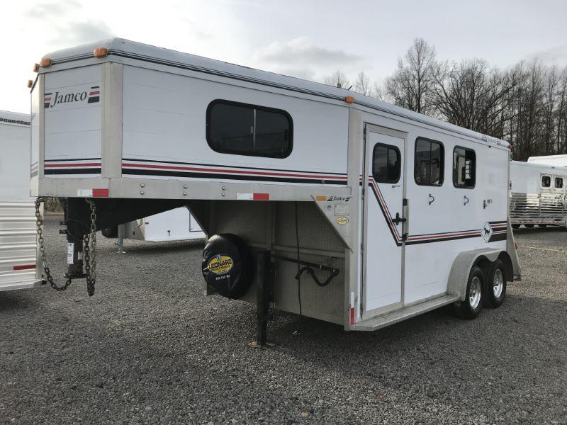 1998 3 HORSE JAMCO GOOSENECK HORSE TRAILER 1998 3 HORSE JAMCO GOOSENECK HORSE TRAILER