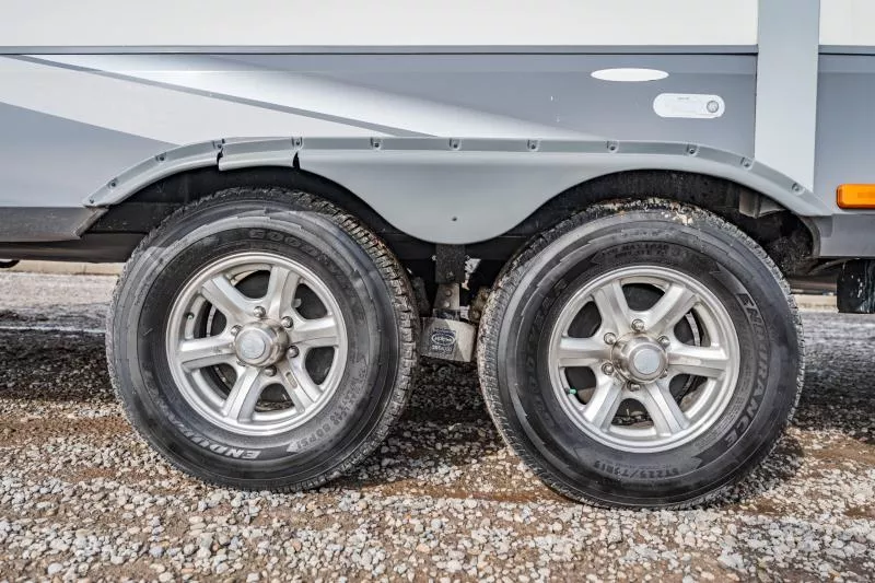 used Travel Trailers Highland Ridge RV  for sale, in North Jackson, OH Thumbnail 6