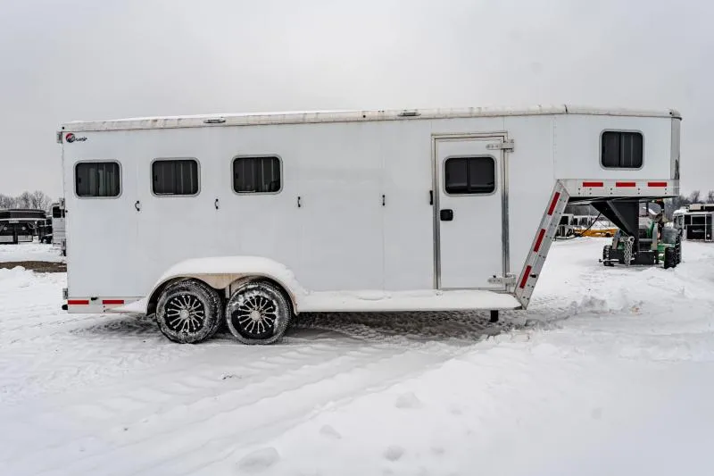 used Horse Trailers Kiefer Manufacturing  for sale, in North Jackson, OH Thumbnail 5