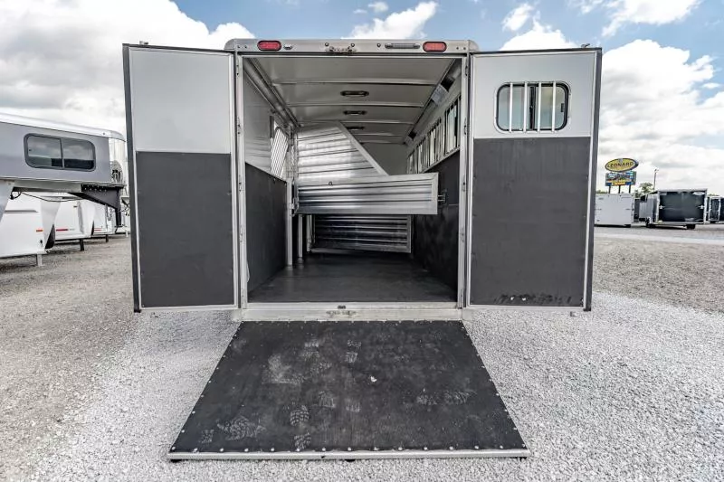 used Horse Trailers Cimarron Trailers  for sale, in North Jackson, OH Thumbnail 15