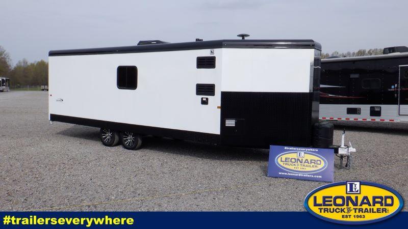2021 28' TRAILS WEST ENCLOSED BUMPER PULL TOY HAULER TRAILER 2021 28' TRAILS WEST ENCLOSED BUMPER PULL TOY HAULER TRAILER