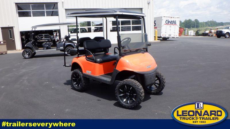 2017 EZGO RXV GOLF CART 2017 EZGO RXV GOLF CART