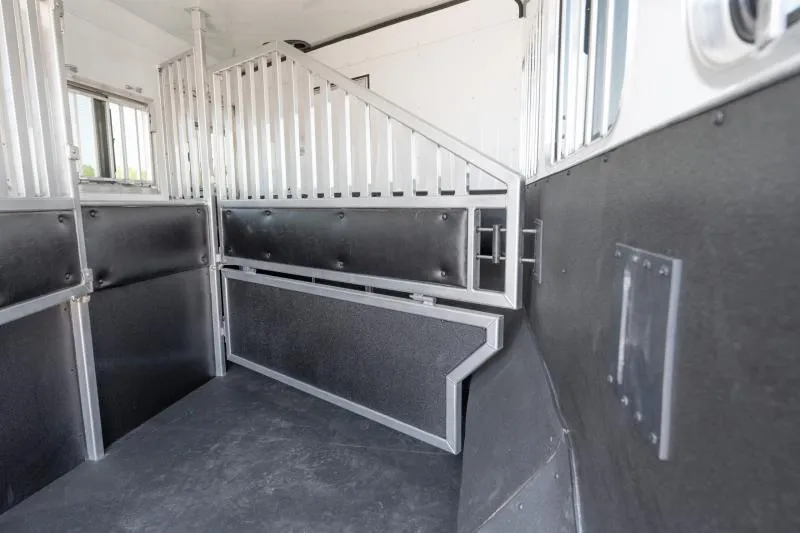 new Horse Trailers Merhow Trailers  for sale, in North Jackson, OH Thumbnail 18
