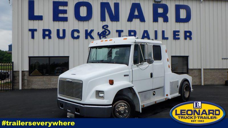 1999 FL60 FREIGHTLINER GREAT TRUCK TO PULL WITH,RUNS GREAT NO ISSUES 1999 FL60 FREIGHTLINER GREAT TRUCK TO PULL WITH,RUNS GREAT NO ISSUES