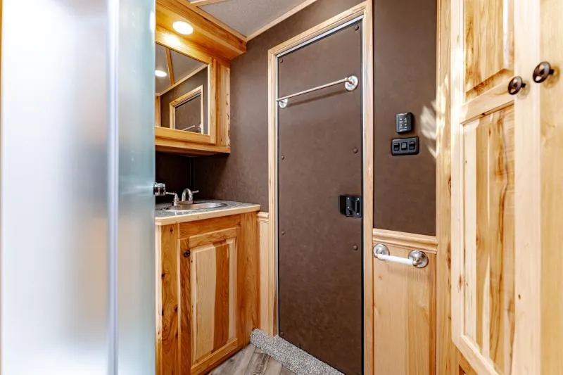 new Horse Trailers Merhow Trailers  for sale, in North Jackson, OH Thumbnail 19