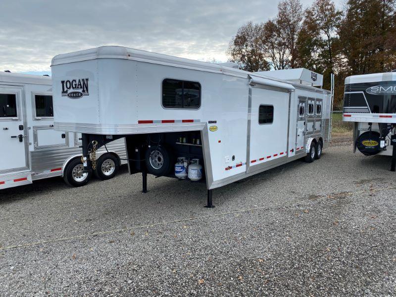 Living Quarter Horse Trailers Leonard Trailers Trailers for Sale