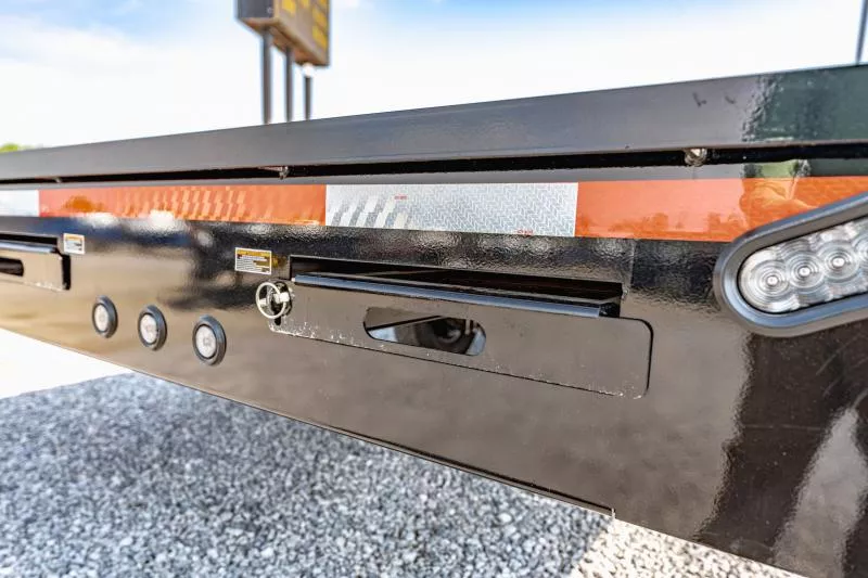 new Equipment / Flatbed Trailers Load Trail  for sale, in North Jackson, OH Thumbnail 9