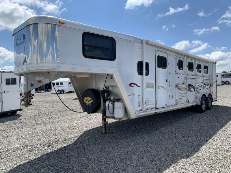 2002 4 HORSE CM GOOSENECK W/LIVING QUARTERS HORSE TRAILER 2002 4 HORSE CM GOOSENECK W/LIVING QUARTERS HORSE TRAILER
