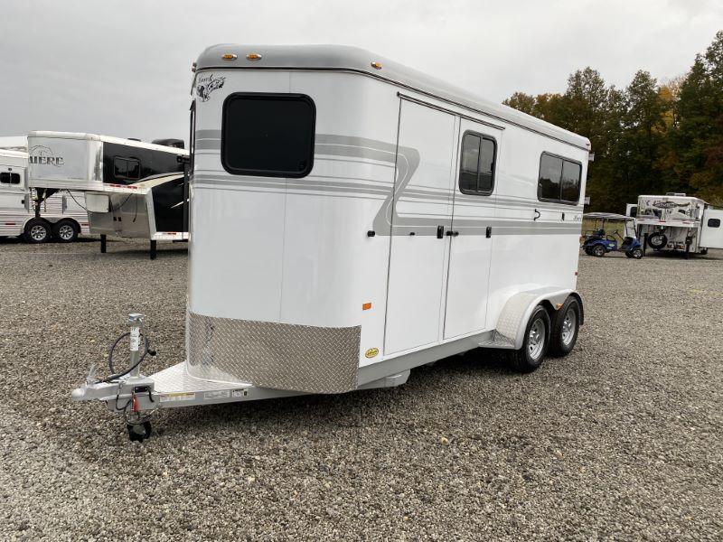 2021 2 HORSE HAWK BUMPER PULL HORSE TRAILER 2021 2 HORSE HAWK BUMPER PULL HORSE TRAILER