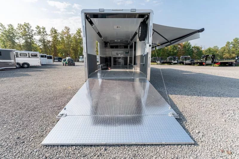 used Toy Haulers Shadow Trailers  for sale, in North Jackson, OH Thumbnail 23