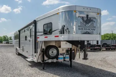 2026 Merhow Trailers 8416 RWS-A Horse Trailer