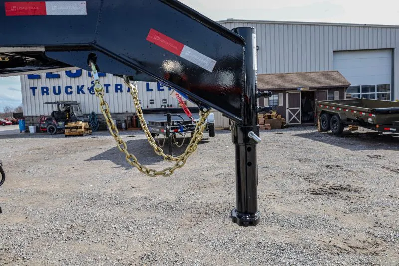 new Equipment / Flatbed Trailers Load Trail  for sale, in North Jackson, OH Thumbnail 4