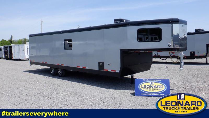 2021 28' TRAILS WEST ENCLOSED GOOSENECK TOY HAULER TRAILER 2021 28' TRAILS WEST ENCLOSED GOOSENECK TOY HAULER TRAILER