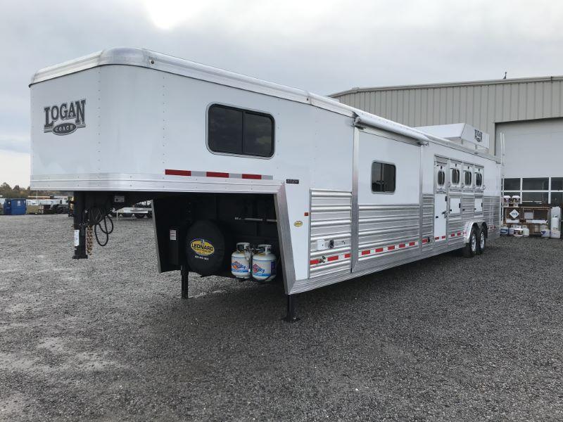 2021 4 HORSE LOGAN COACH GOOSENECK W/LIVING QUARTERS HORSE TRAILER 2021 4 HORSE LOGAN COACH GOOSENECK W/LIVING QUARTERS HORSE TRAILER