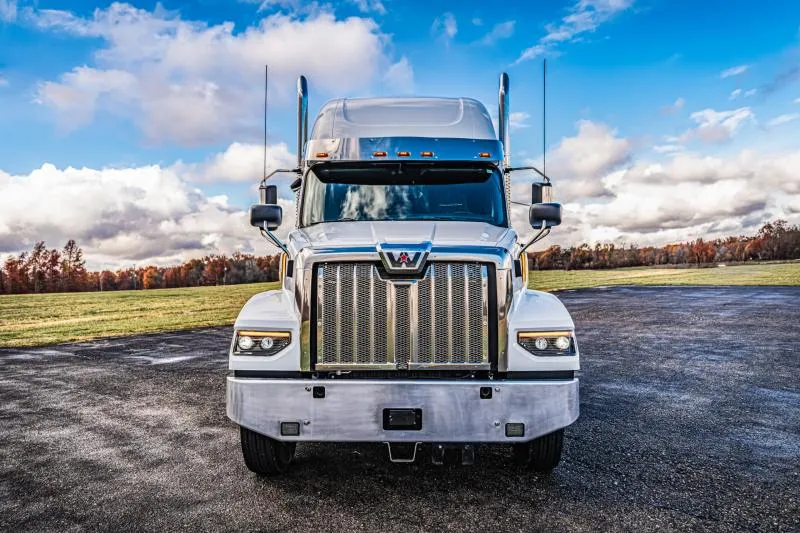 used Other Trucks Western Star  for sale, in North Jackson, OH Thumbnail 3