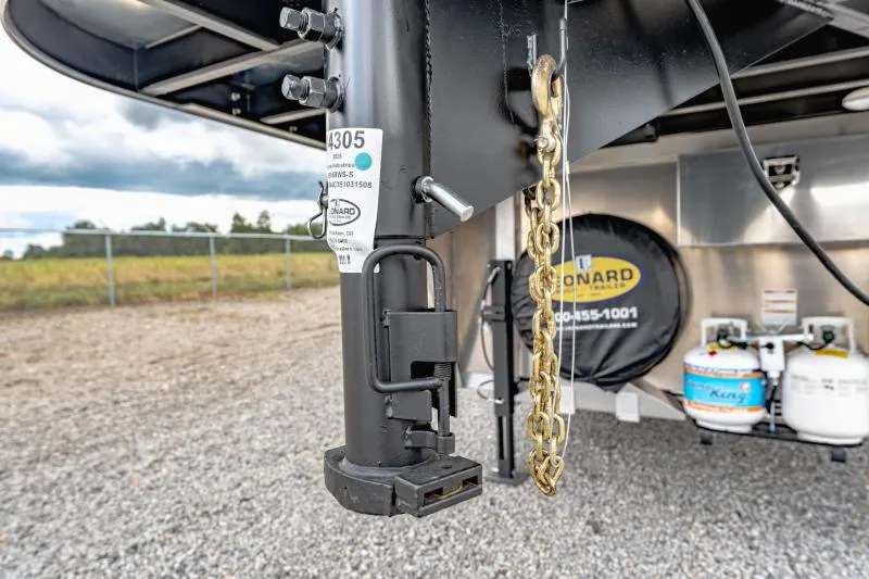 new Horse Trailers Merhow Trailers  for sale, in North Jackson, OH Thumbnail 4