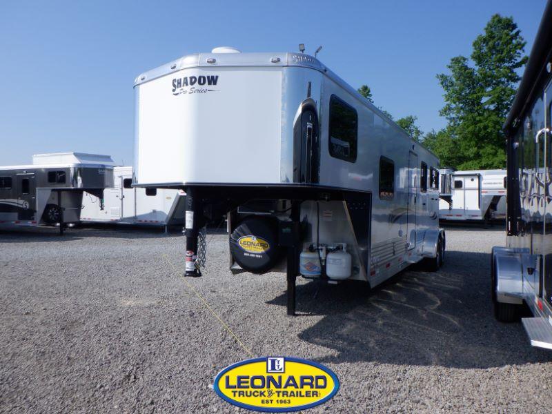 2022 New 2 Horse Shadow 69236E Straight Load Gooseneck with 7' Living Quarters 2022 New 2 Horse Shadow 69236E Straight Load Gooseneck with 7' Living Quarters
