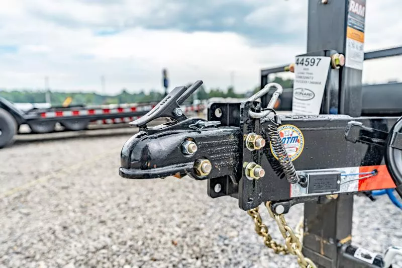 new Equipment / Flatbed Trailers Load Trail  for sale, in North Jackson, OH Thumbnail 4