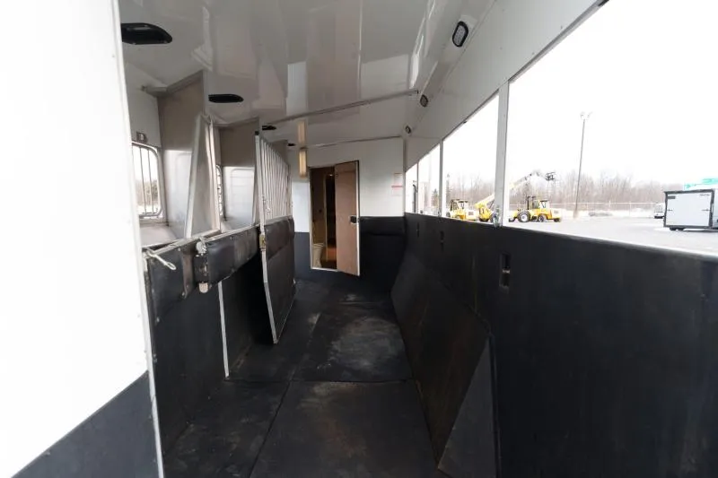 used Horse Trailers Sundowner Trailers  for sale, in North Jackson, OH Thumbnail 21