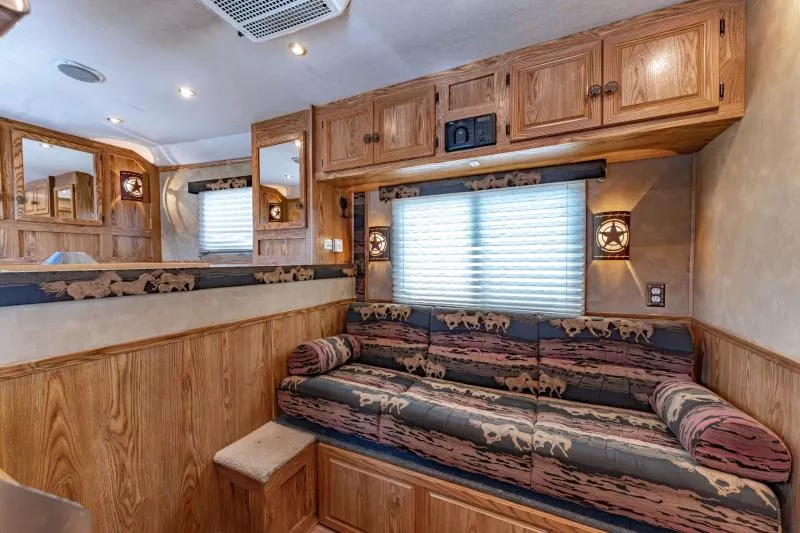 used Horse Trailers Merhow Trailers  for sale, in North Jackson, OH Thumbnail 9