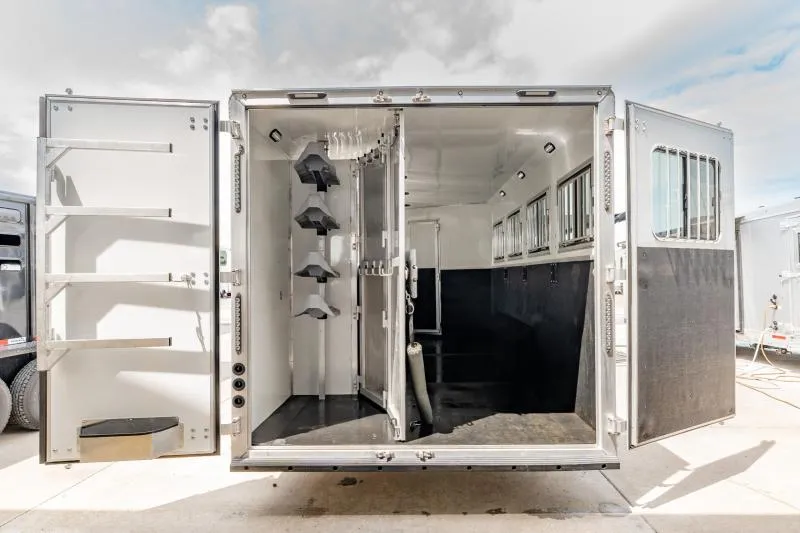used Horse Trailers SMC Horse Trailers  for sale, in North Jackson, OH Thumbnail 22