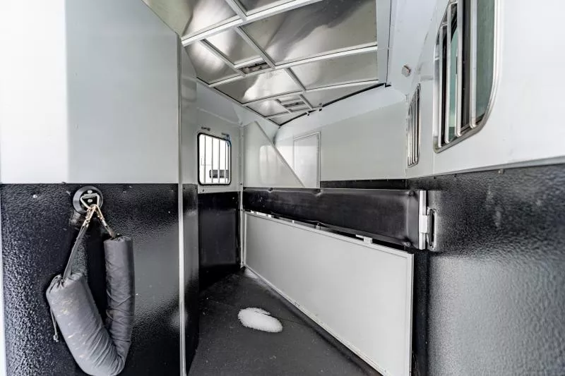 used Horse Trailers Bison Trailers  for sale, in North Jackson, OH Thumbnail 22