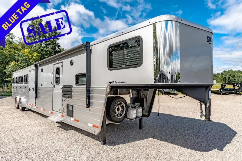 2026 Shadow Trailers 803560E-8PEN-GN-D-10'6"LQ Stock / Stock Combo Trailer