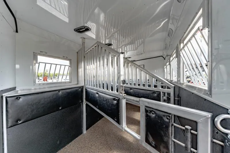 new Horse Trailers Merhow Trailers  for sale, in North Jackson, OH Thumbnail 28