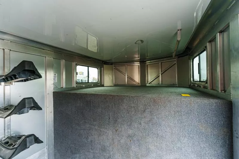 used Horse Trailers Shadow Trailers  for sale, in North Jackson, OH Thumbnail 22