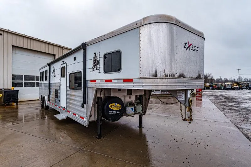 2020 Exiss Trailers 8314LQ Horse Trailer