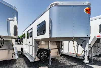 2027 Sundowner Trailers CHARTER2HGNTRSE Horse Trailer