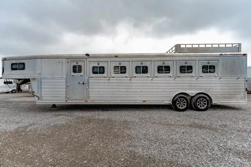 used Horse Trailers Elite Trailers  for sale, in North Jackson, OH Thumbnail 10