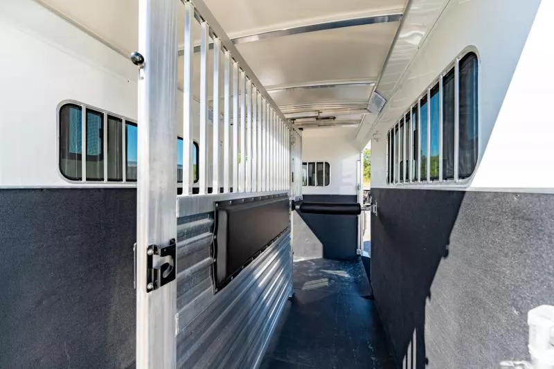 new Horse Trailers Cimarron Trailers  for sale, in North Jackson, OH Thumbnail 19