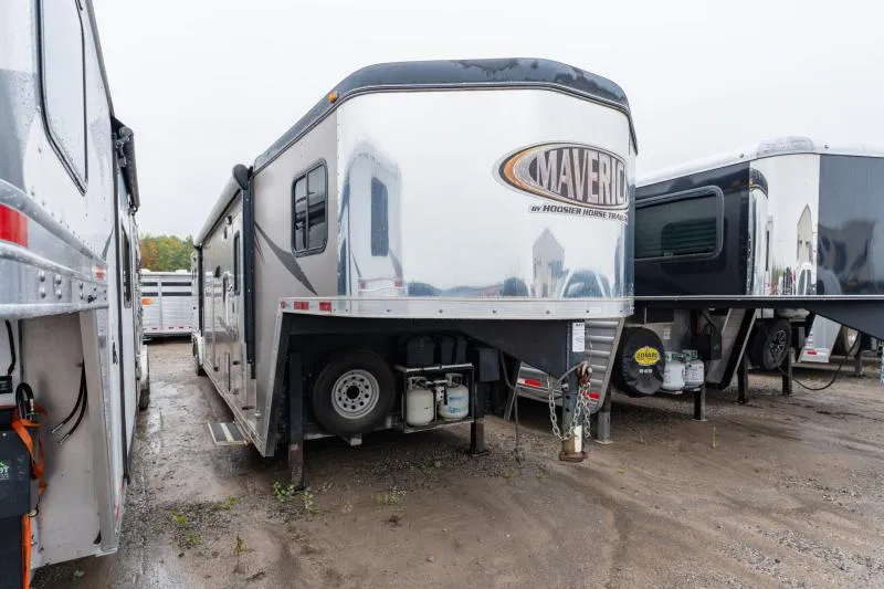 used Horse Trailers Hoosier Horse Trailers  for sale, in North Jackson, OH Thumbnail 4