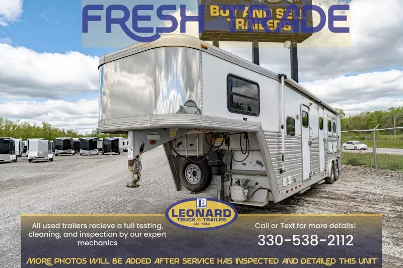2002 CM Trailers 3H GN Horse Trailer