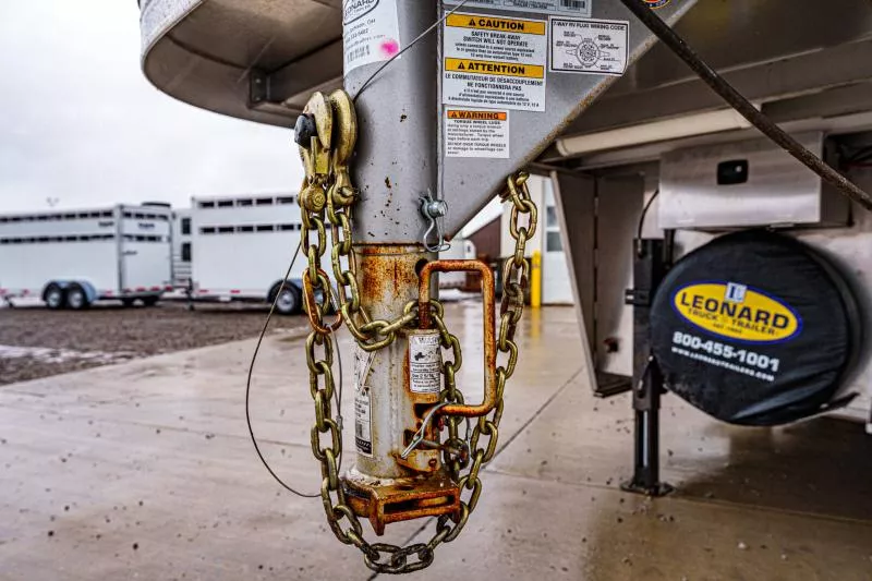 used Horse Trailers Exiss Trailers  for sale, in North Jackson, OH Thumbnail 4