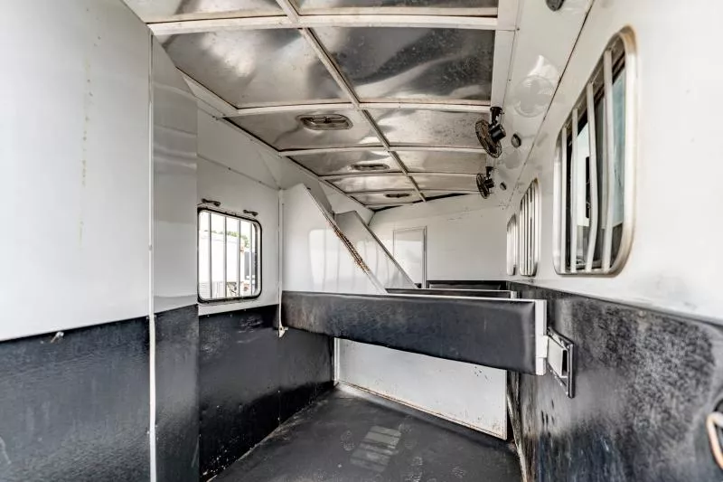 used Horse Trailers Bison Trailers  for sale, in North Jackson, OH Thumbnail 28