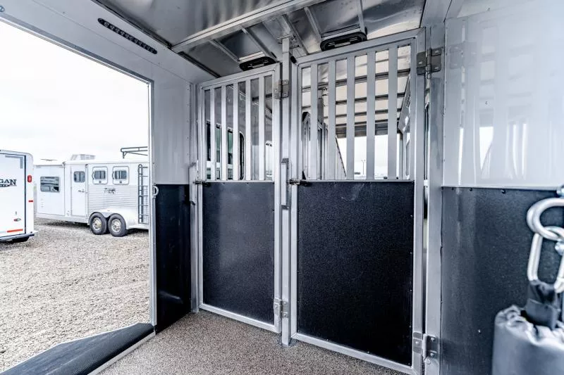 new Horse Trailers Merhow Trailers  for sale, in North Jackson, OH Thumbnail 20