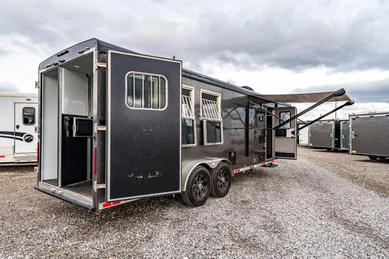 used Horse Trailers Bison Trailers  for sale, in North Jackson, OH Thumbnail 19