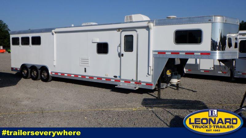2013 3 HORSE BLUE RIBBON GOOSENECK WITH LIVING QUARTERS 2013 3 HORSE BLUE RIBBON GOOSENECK WITH LIVING QUARTERS