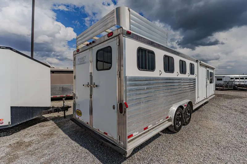 used Horse Trailers Integrity Trailers  for sale, in North Jackson, OH Thumbnail 7