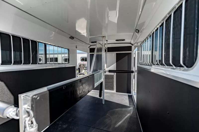 new Horse Trailers Shadow Trailers  for sale, in North Jackson, OH Thumbnail 18