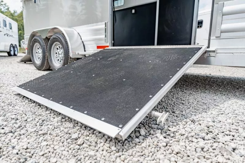 new Horse Trailers Shadow Trailers  for sale, in North Jackson, OH Thumbnail 12