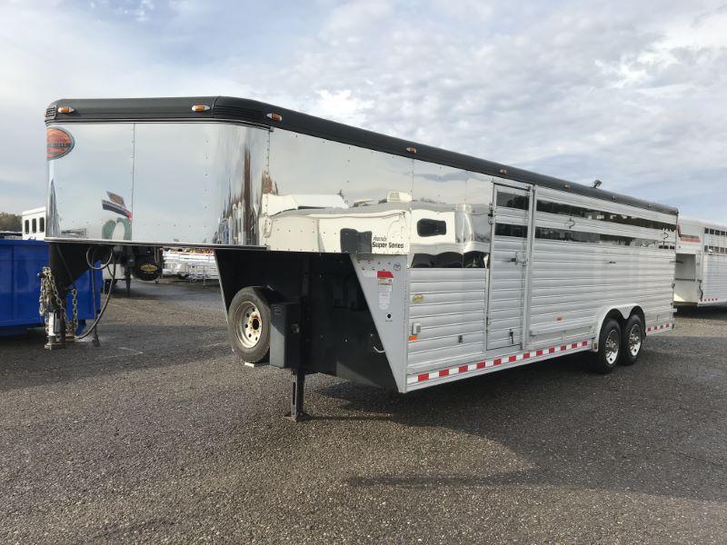 2008 24' SUNDOWNER GOOSENECK STOCK TRAILER 2008 24' SUNDOWNER GOOSENECK STOCK TRAILER