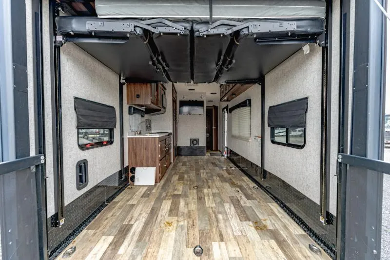 used Toy Haulers Forest River  for sale, in North Jackson, OH Thumbnail 16