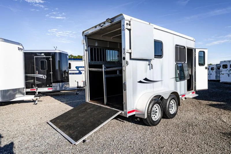 used Horse Trailers Shadow Trailers  for sale, in North Jackson, OH Thumbnail 12