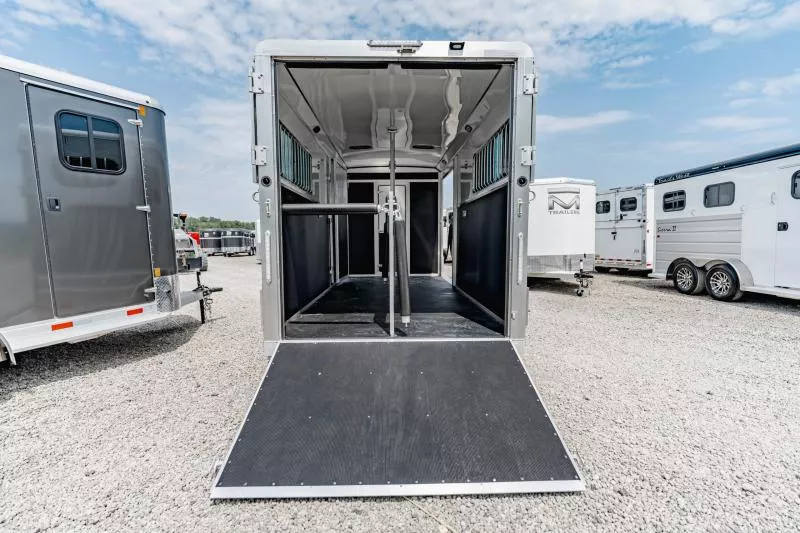 new Horse Trailers Shadow Trailers  for sale, in North Jackson, OH Thumbnail 16