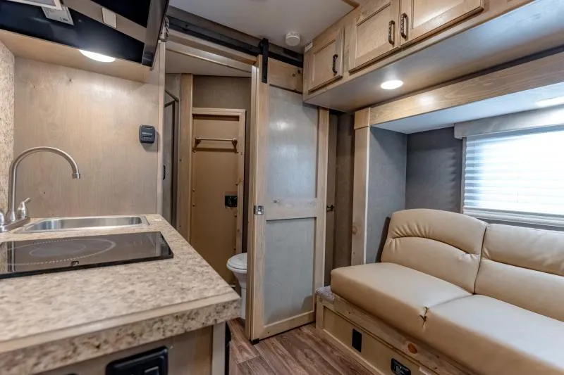 new Horse Trailers Shadow Trailers  for sale, in North Jackson, OH Thumbnail 11