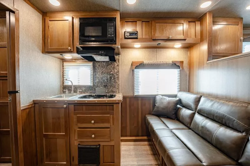 new Stock / Stock Combo Trailers SMC Horse Trailers  for sale, in North Jackson, OH Thumbnail 12